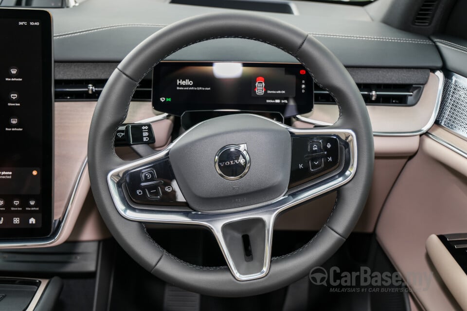 Volvo EX90 EE (2025) Interior