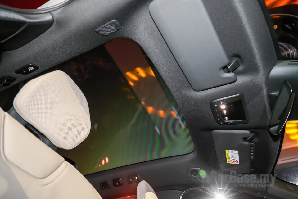 Volvo EX90 EE (2025) Interior