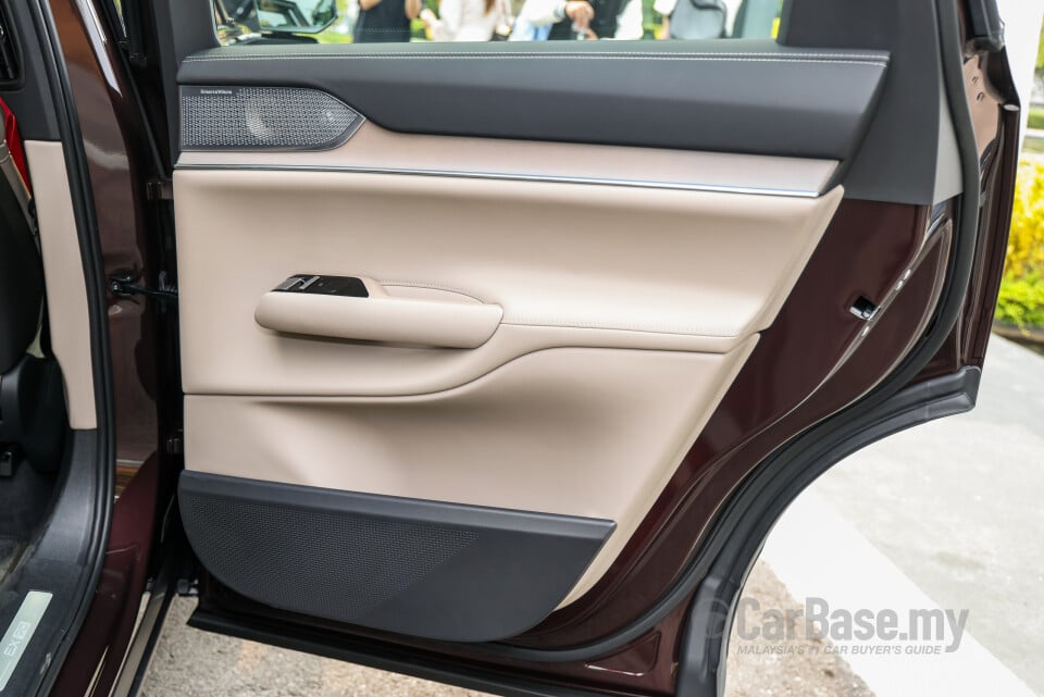 Volvo EX90 EE (2025) Interior