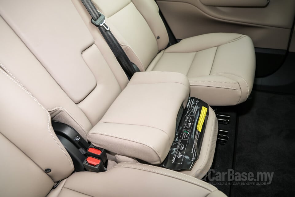 Volvo EX90 EE (2025) Interior