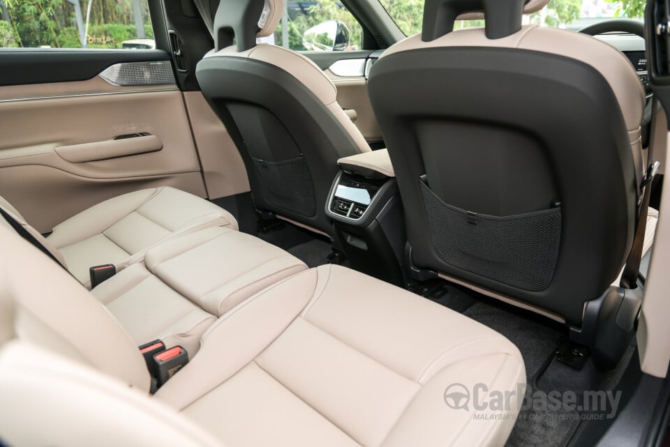 Volvo EX90 EE (2025) Interior