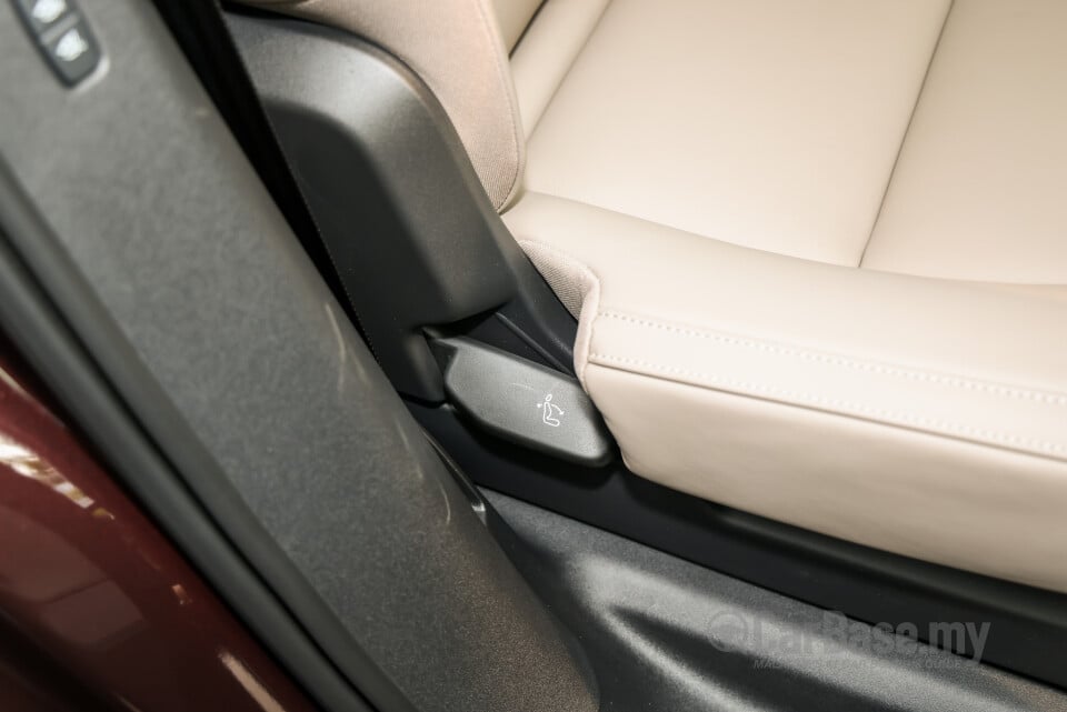 Volvo EX90 EE (2025) Interior