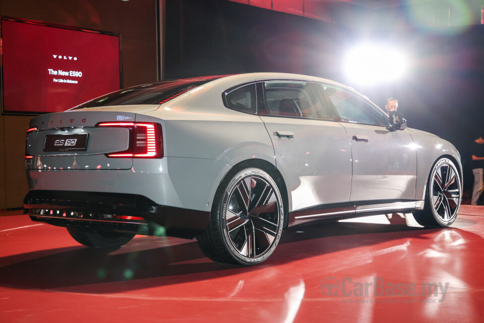 Volvo ES90 V551 (2026) Exterior