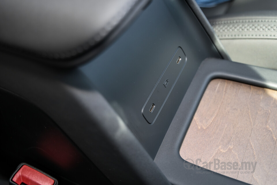 Volvo ES90 V551 (2026) Interior