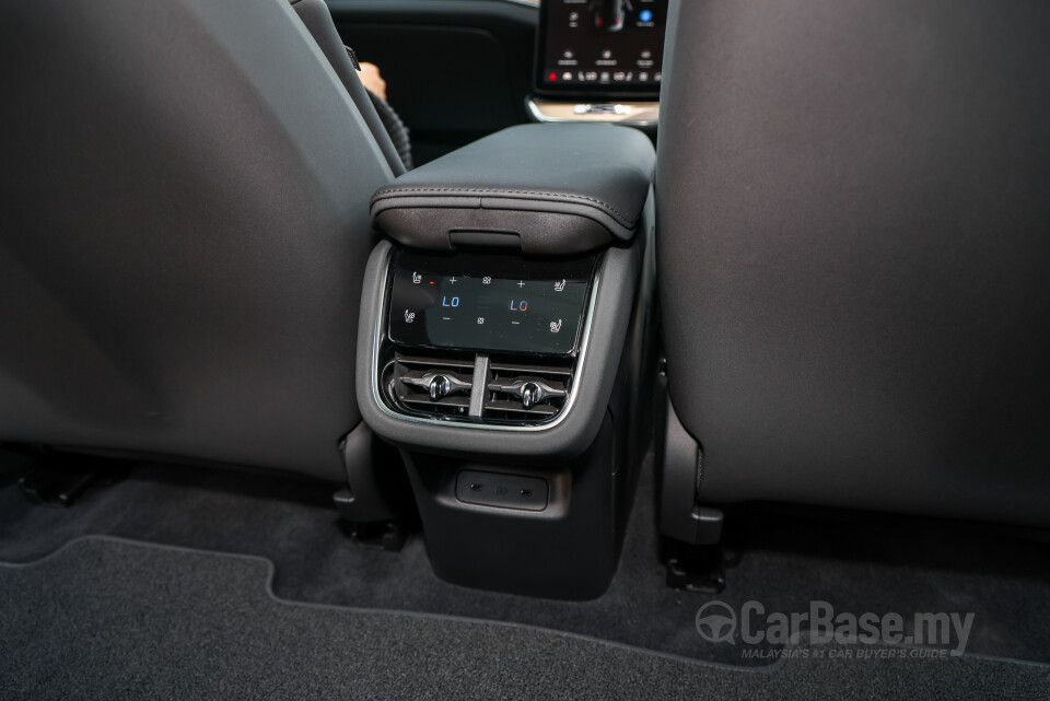 Volvo ES90 V551 (2026) Interior