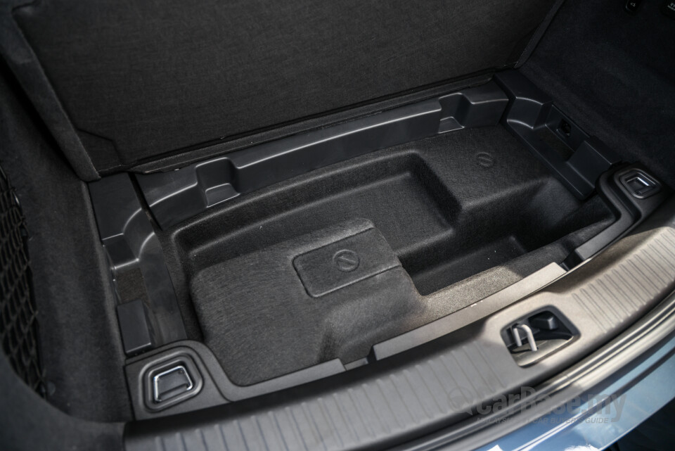 Volvo ES90 V551 (2026) Interior