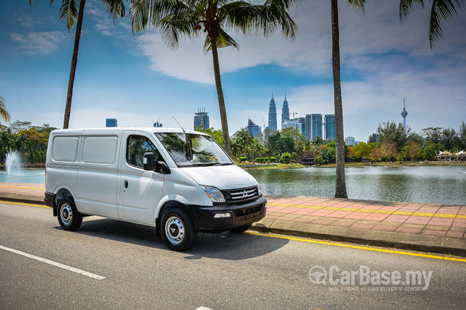 Maxus V80 Mk2 (2011) Exterior