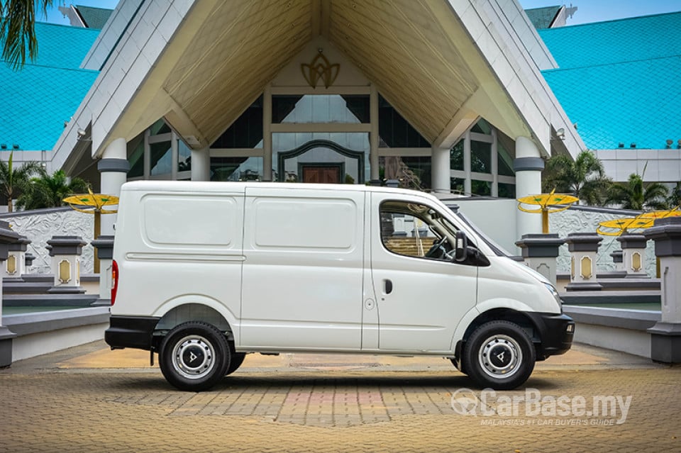 Maxus V80 Mk2 (2011) Exterior