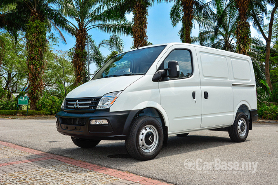 Maxus V80 Mk2 (2011) Exterior