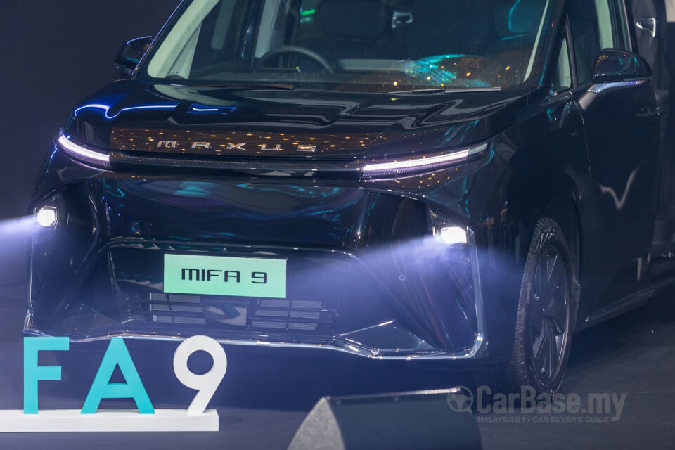 Maxus MIFA 9 Mk1 (2023) Exterior