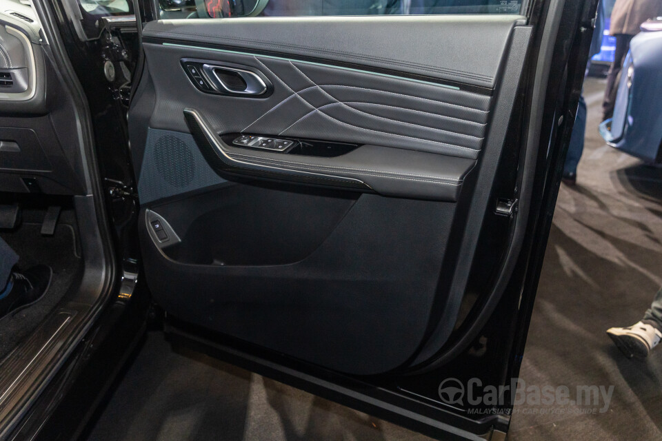 Maxus MIFA 9 Mk1 (2023) Interior
