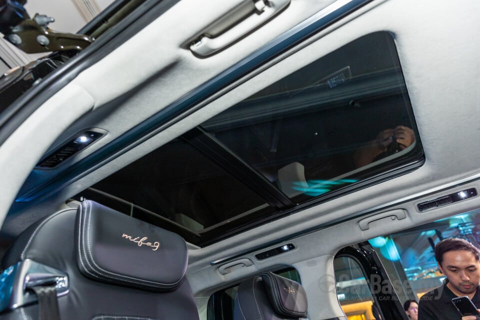 Maxus MIFA 9 Mk1 (2023) Interior