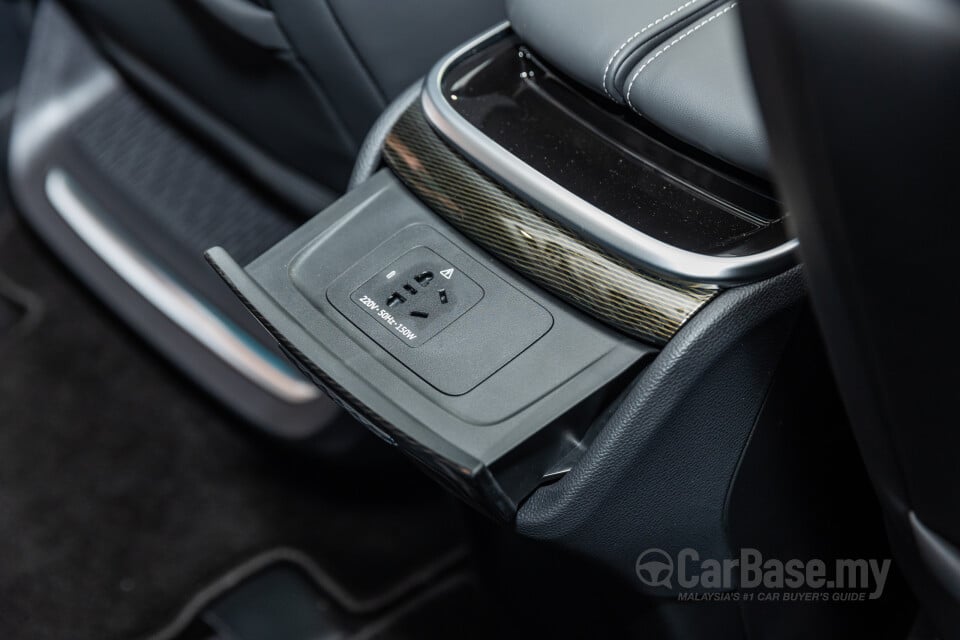 Maxus MIFA 9 Mk1 (2023) Interior