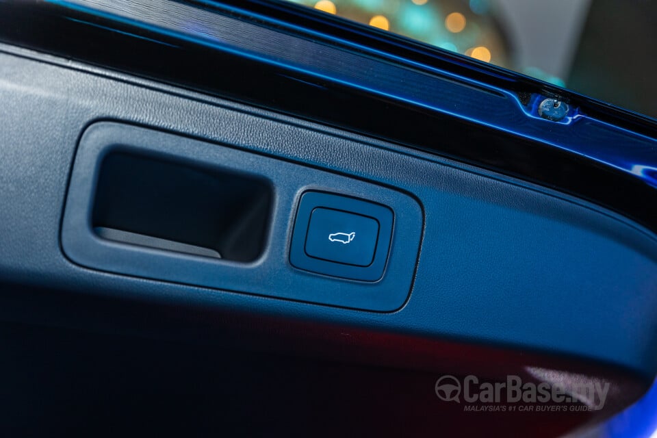 Maxus MIFA 9 Mk1 (2023) Interior