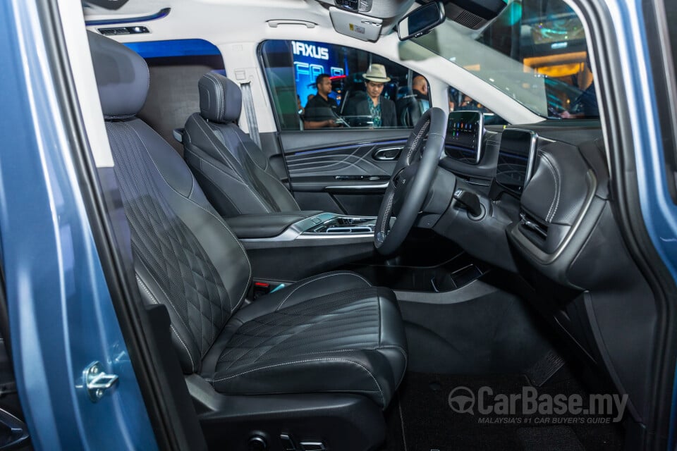 Maxus MIFA 9 Mk1 (2023) Interior
