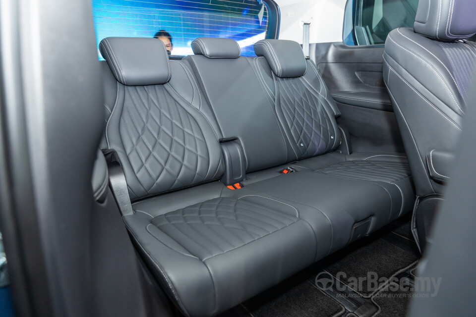Maxus MIFA 9 Mk1 (2023) Interior