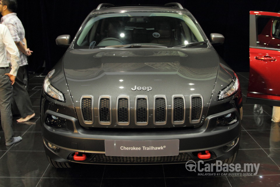 Jeep Cherokee KL (2014) Exterior