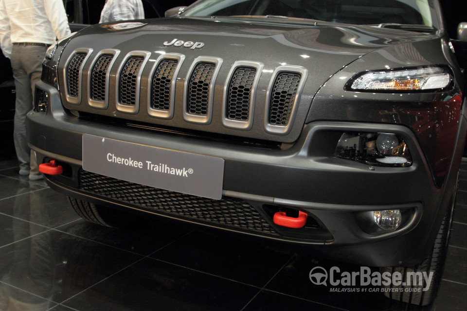 Jeep Cherokee KL (2014) Exterior