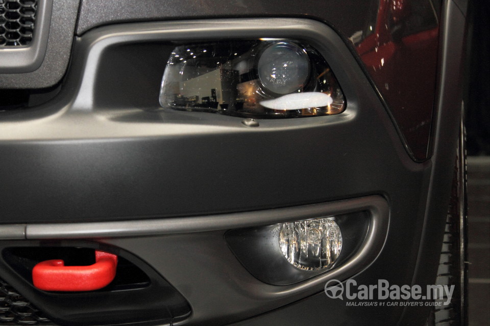 Jeep Cherokee KL (2014) Exterior