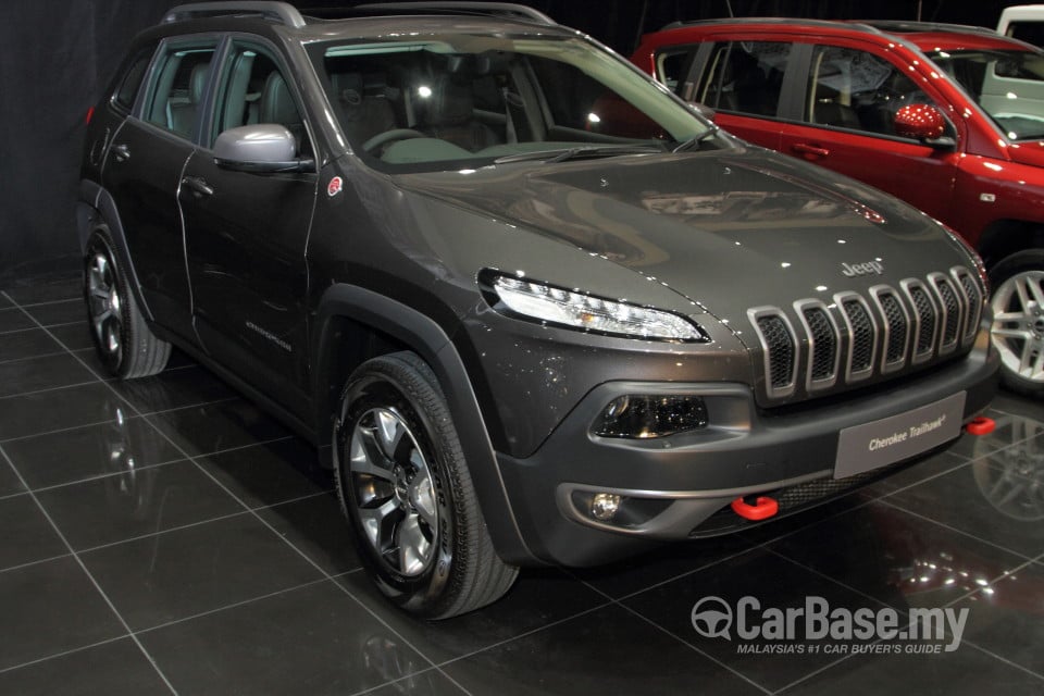 Jeep Cherokee KL (2014) Exterior