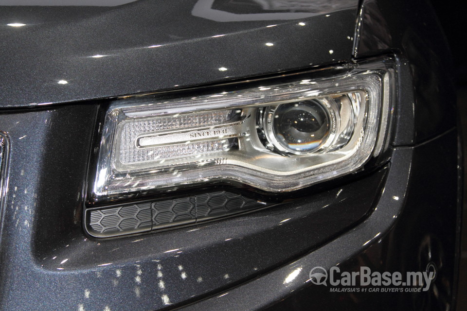 Jeep Grand Cherokee WK2 (2014) Exterior