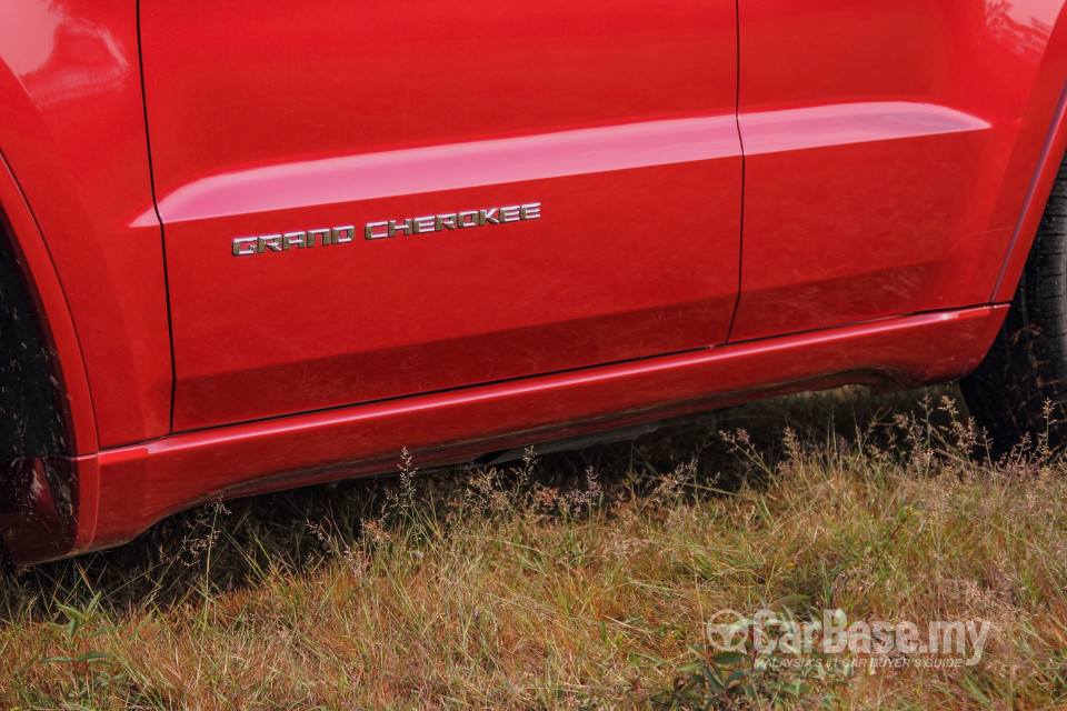 Jeep Grand Cherokee WK2 (2014) Exterior