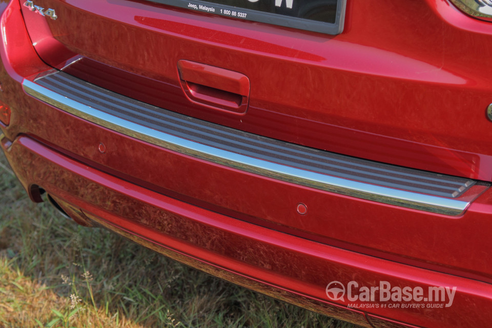 Jeep Grand Cherokee WK2 (2014) Exterior