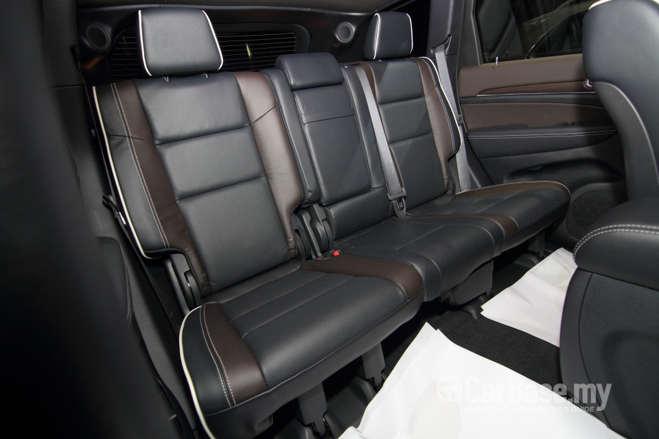 Jeep Grand Cherokee WK2 (2014) Interior