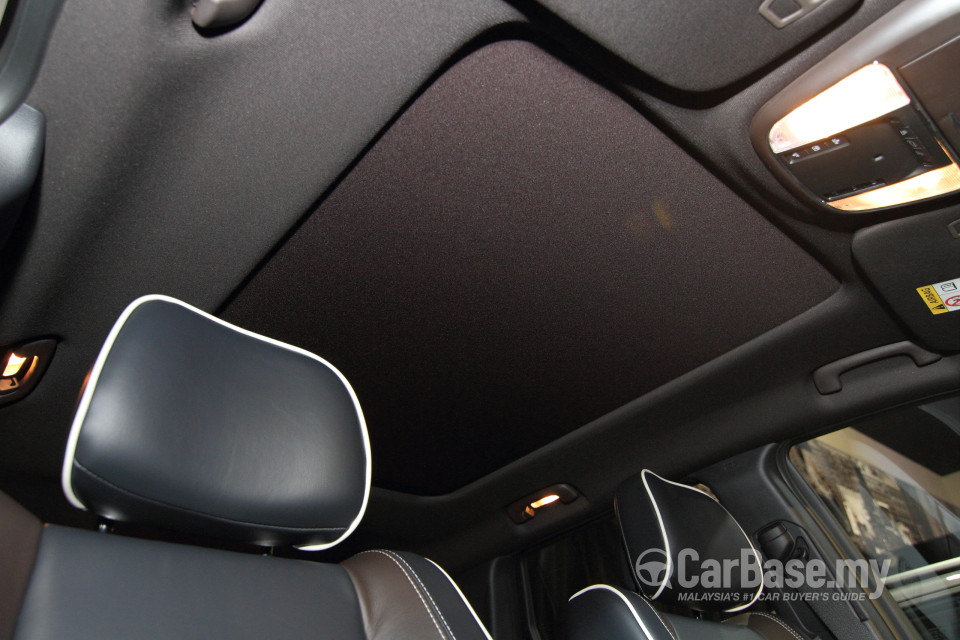 Jeep Grand Cherokee WK2 (2014) Interior