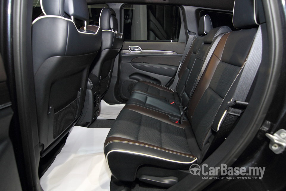 Jeep Grand Cherokee WK2 (2014) Interior