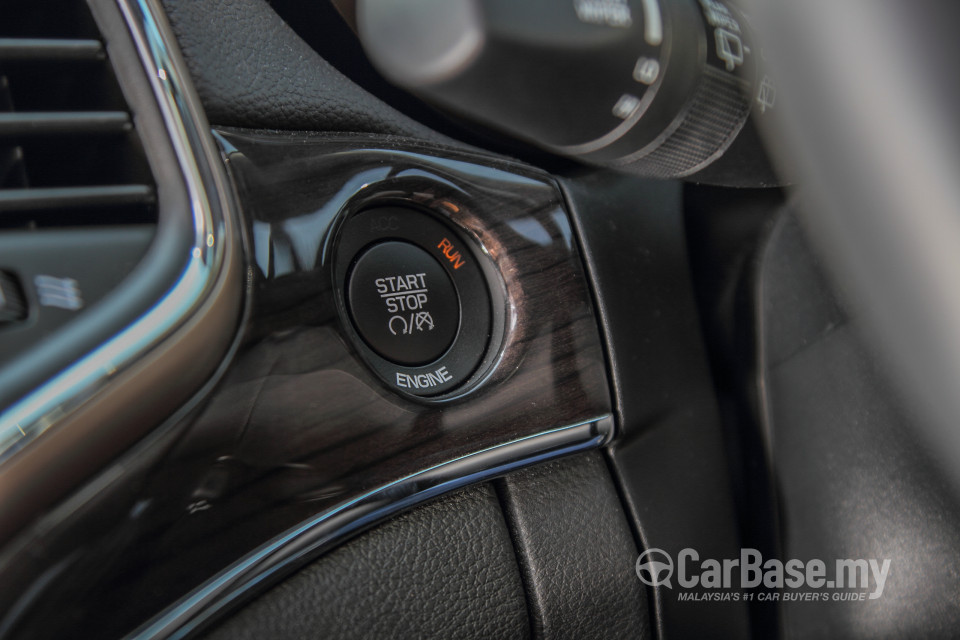 Jeep Grand Cherokee WK2 (2014) Interior
