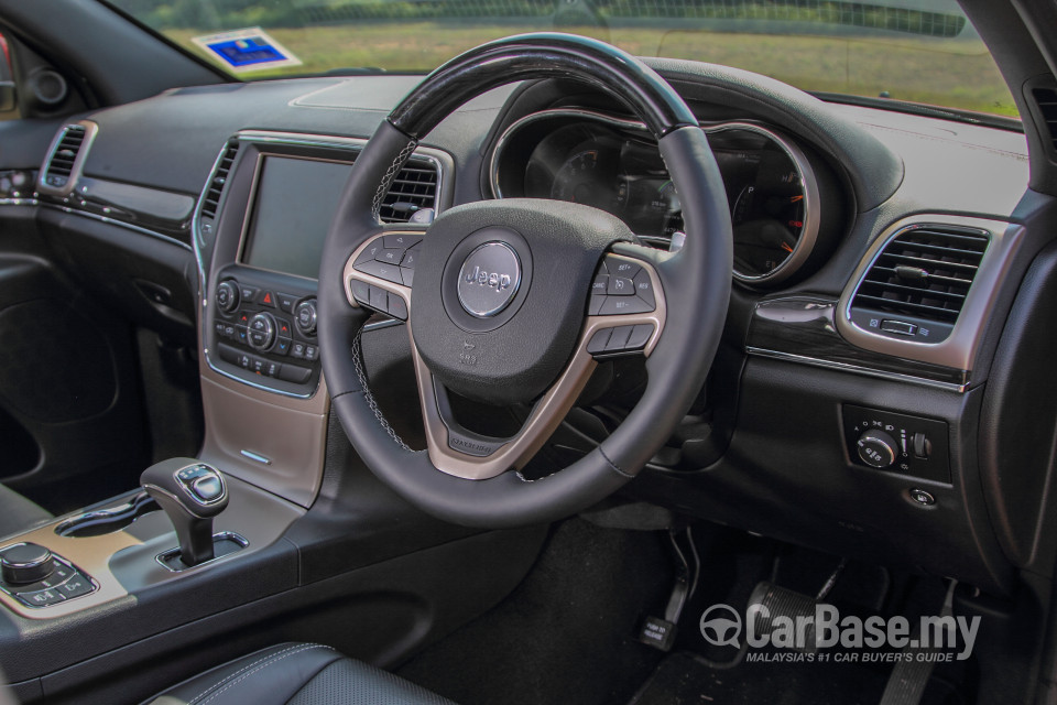 Jeep Grand Cherokee WK2 (2014) Interior