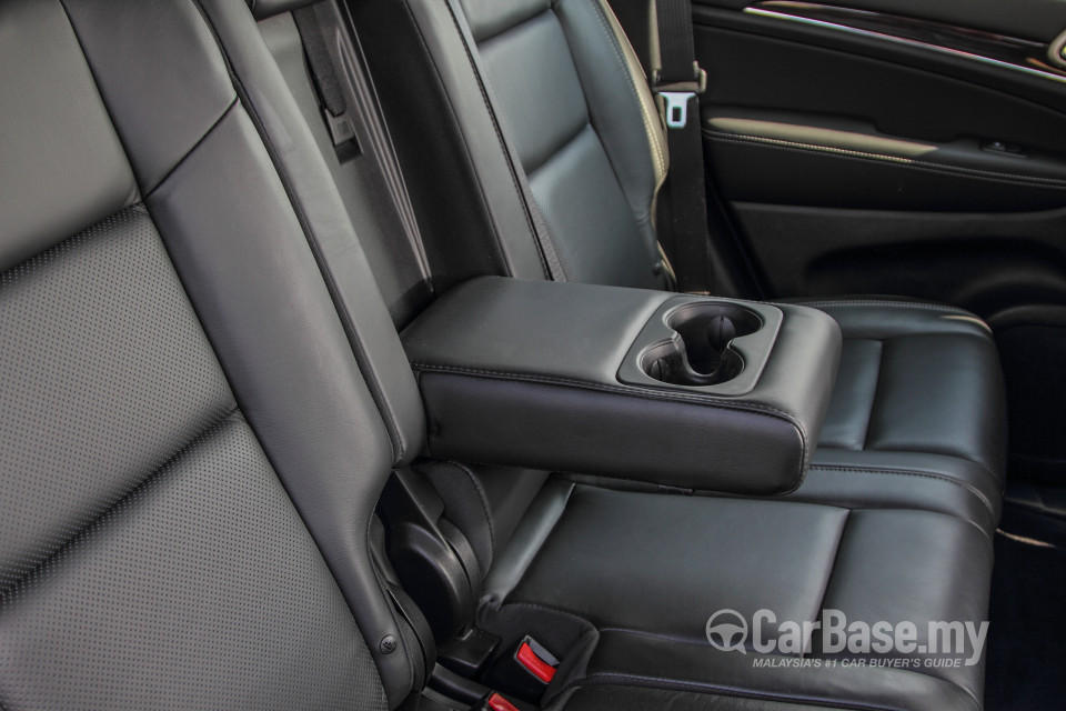 Jeep Grand Cherokee WK2 (2014) Interior