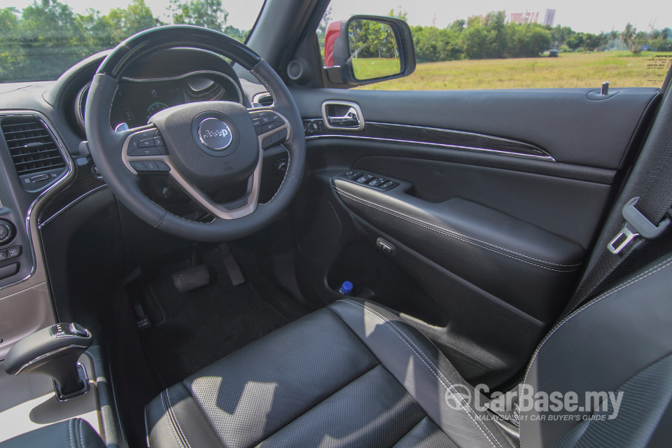 Jeep Grand Cherokee WK2 (2014) Interior