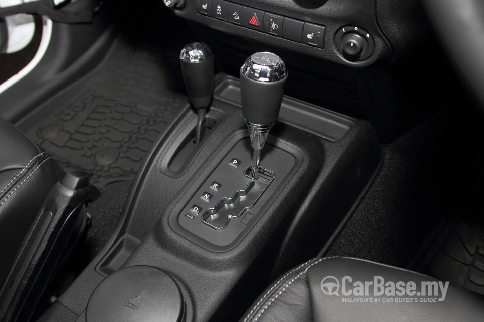 Jeep Wrangler JK (2014) Interior
