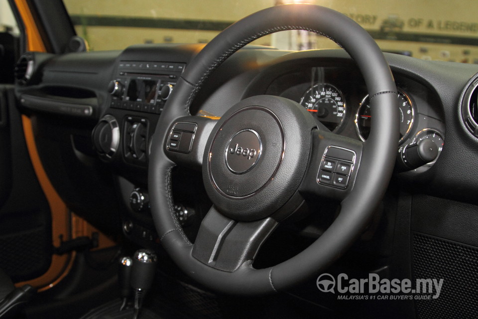 Jeep Wrangler JK (2014) Interior