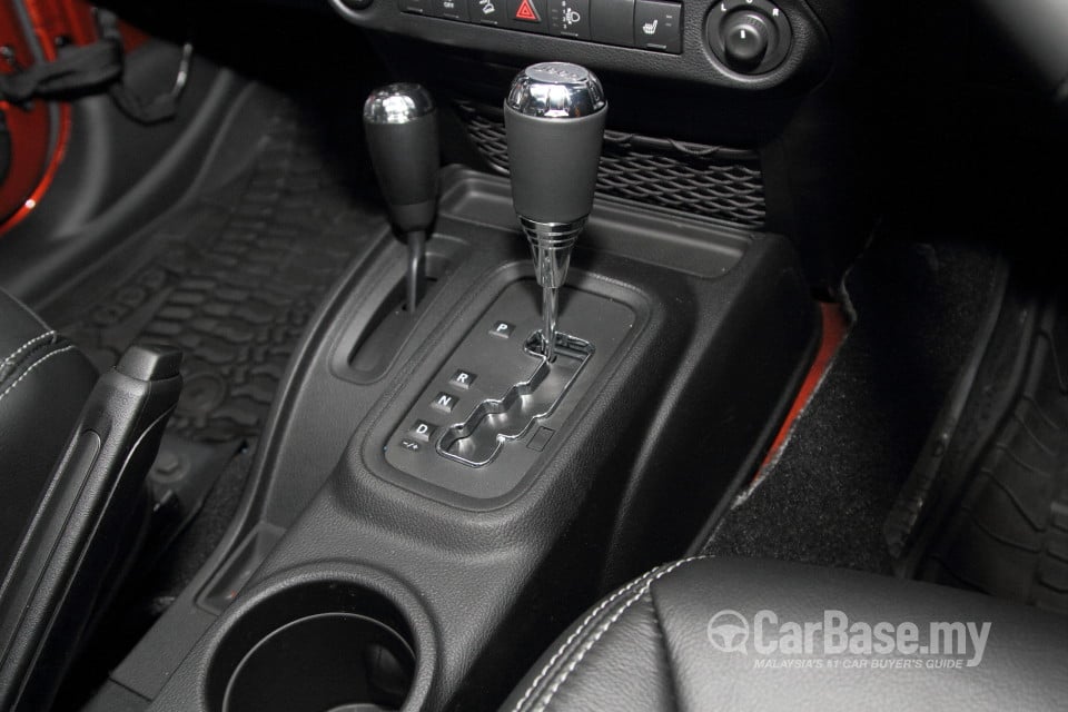 Jeep Wrangler JK (2014) Interior