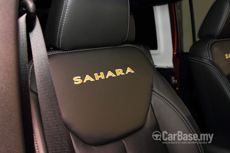 Jeep Wrangler JK (2014) Interior