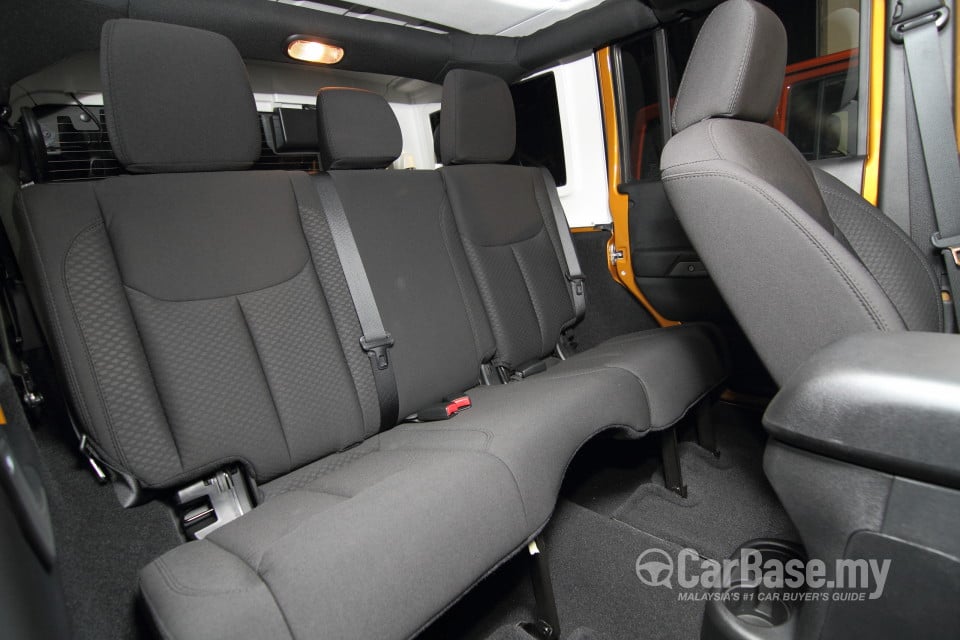 Jeep Wrangler JK (2014) Interior