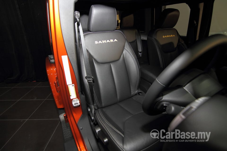 Jeep Wrangler JK (2014) Interior