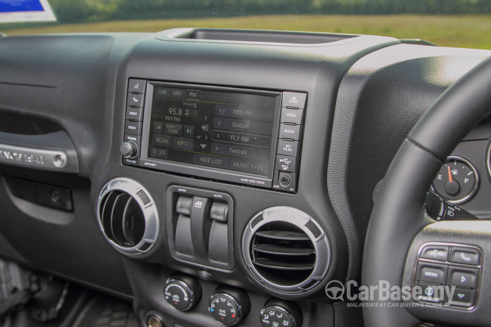 Jeep Wrangler JK (2014) Interior