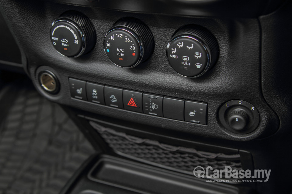 Jeep Wrangler JK (2014) Interior