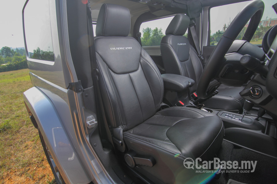 Jeep Wrangler JK (2014) Interior