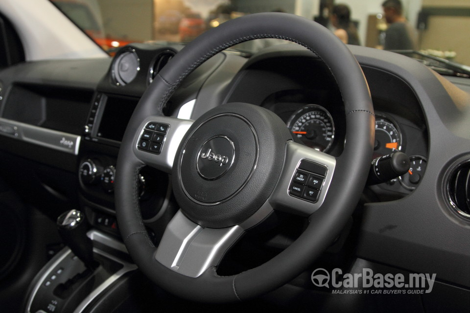 Jeep Compass MK  (2014) Interior