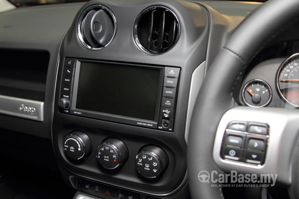 Jeep Compass MK  (2014) Interior