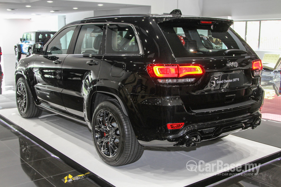 Jeep Grand Cherokee SRT WK2 SRT (2015) Exterior