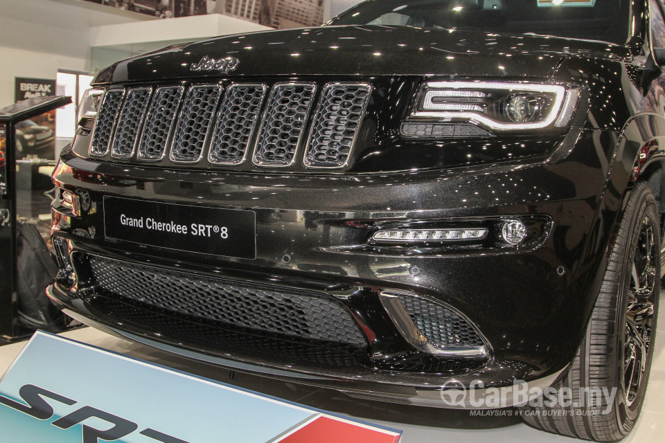 Jeep Grand Cherokee SRT WK2 SRT (2015) Exterior