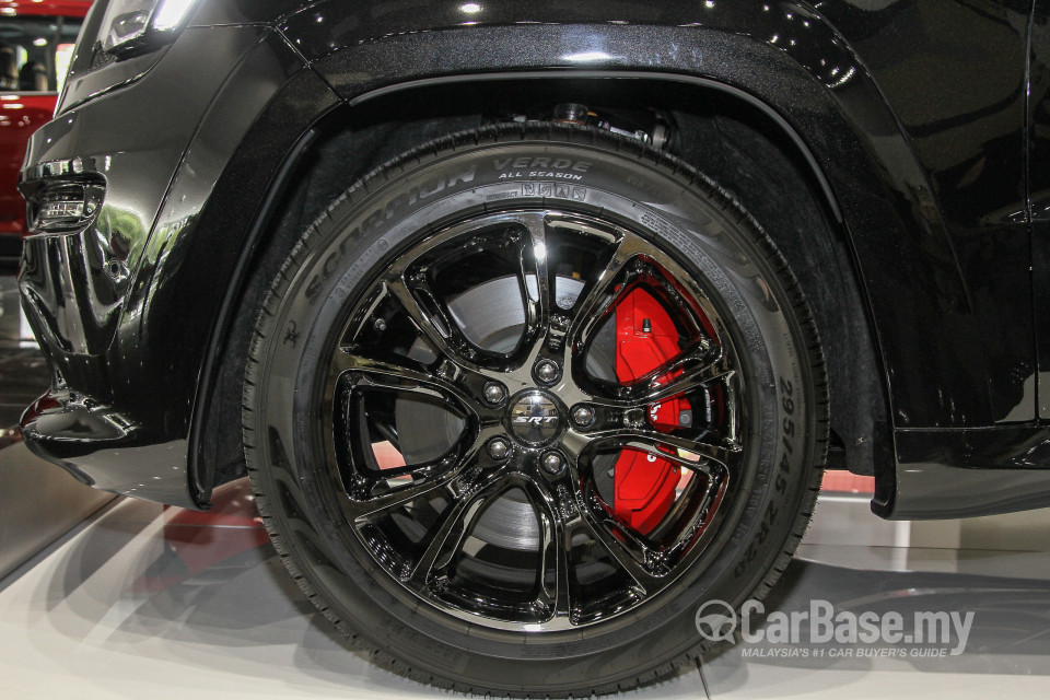 Jeep Grand Cherokee SRT WK2 SRT (2015) Exterior