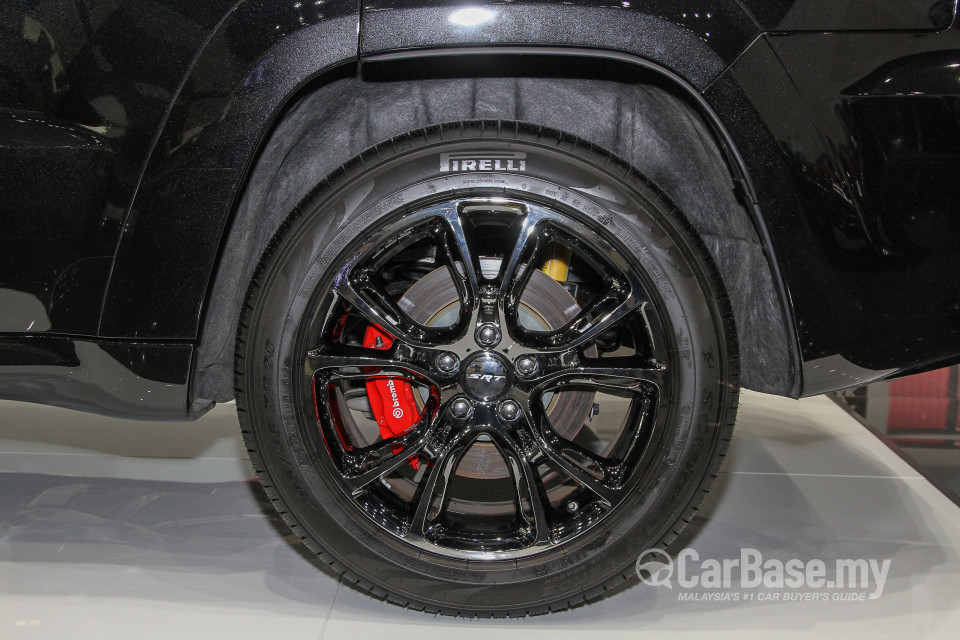 Jeep Grand Cherokee SRT WK2 SRT (2015) Exterior