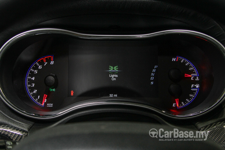 Jeep Grand Cherokee SRT WK2 SRT (2015) Interior